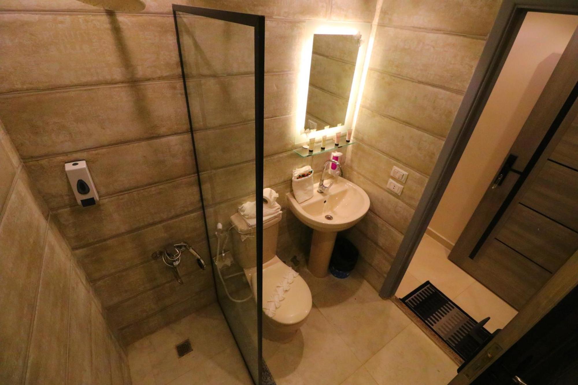 Locanda Pyramids Hotel Kafret el-Gabal Екстериор снимка